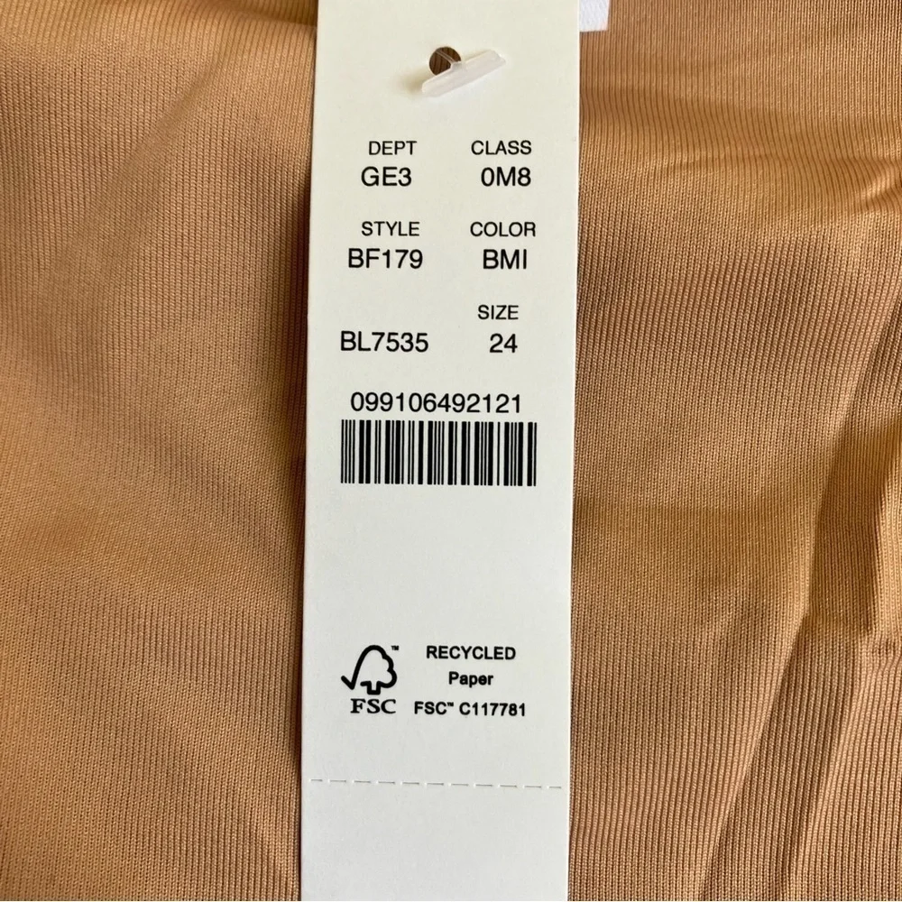 J. Crew size 24